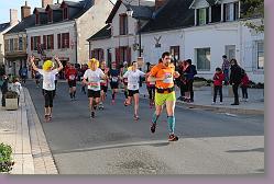 02 Marathon Cheverny 287 * 680 x 453 * (144KB)